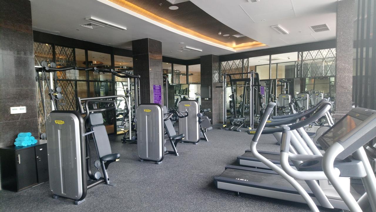 Grand Mercure Yangon Golden Empire Exterior photo
