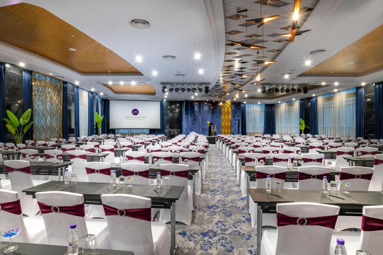 Grand Mercure Yangon Golden Empire Exterior photo